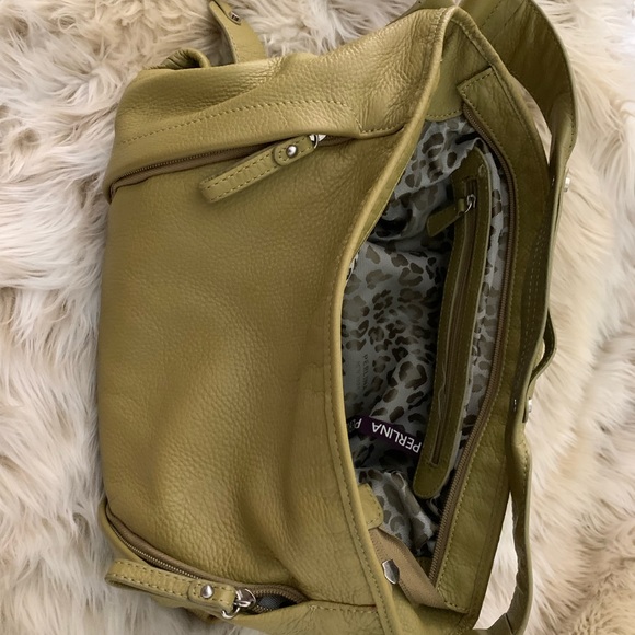 Perlina hobo bag in easy-carry design - Picture 7 of 9